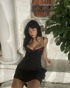 Ash Dalonzo Photo #11