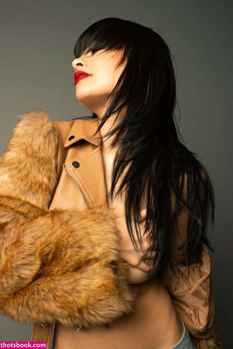 Ash Dalonzo Photo #20