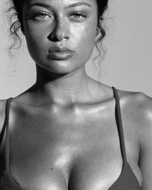 Ash Dalonzo Photo #14