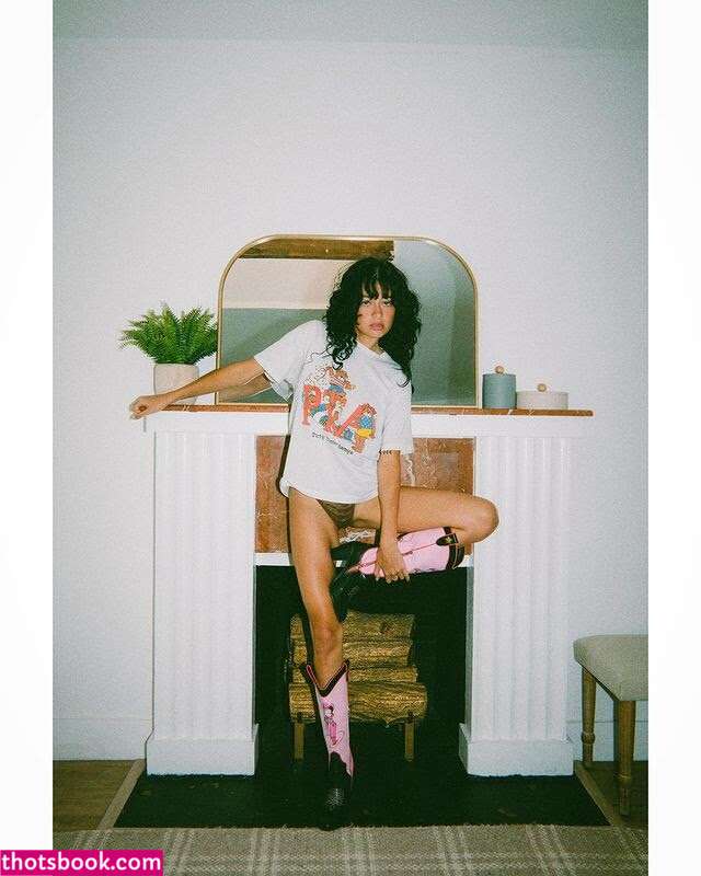 Ash Dalonzo Photo #28