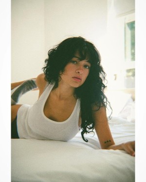 Ash Dalonzo Photo #30