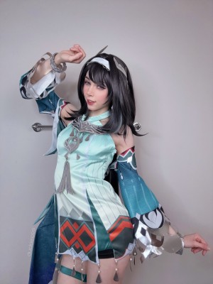 Duckie Cos Photo #13