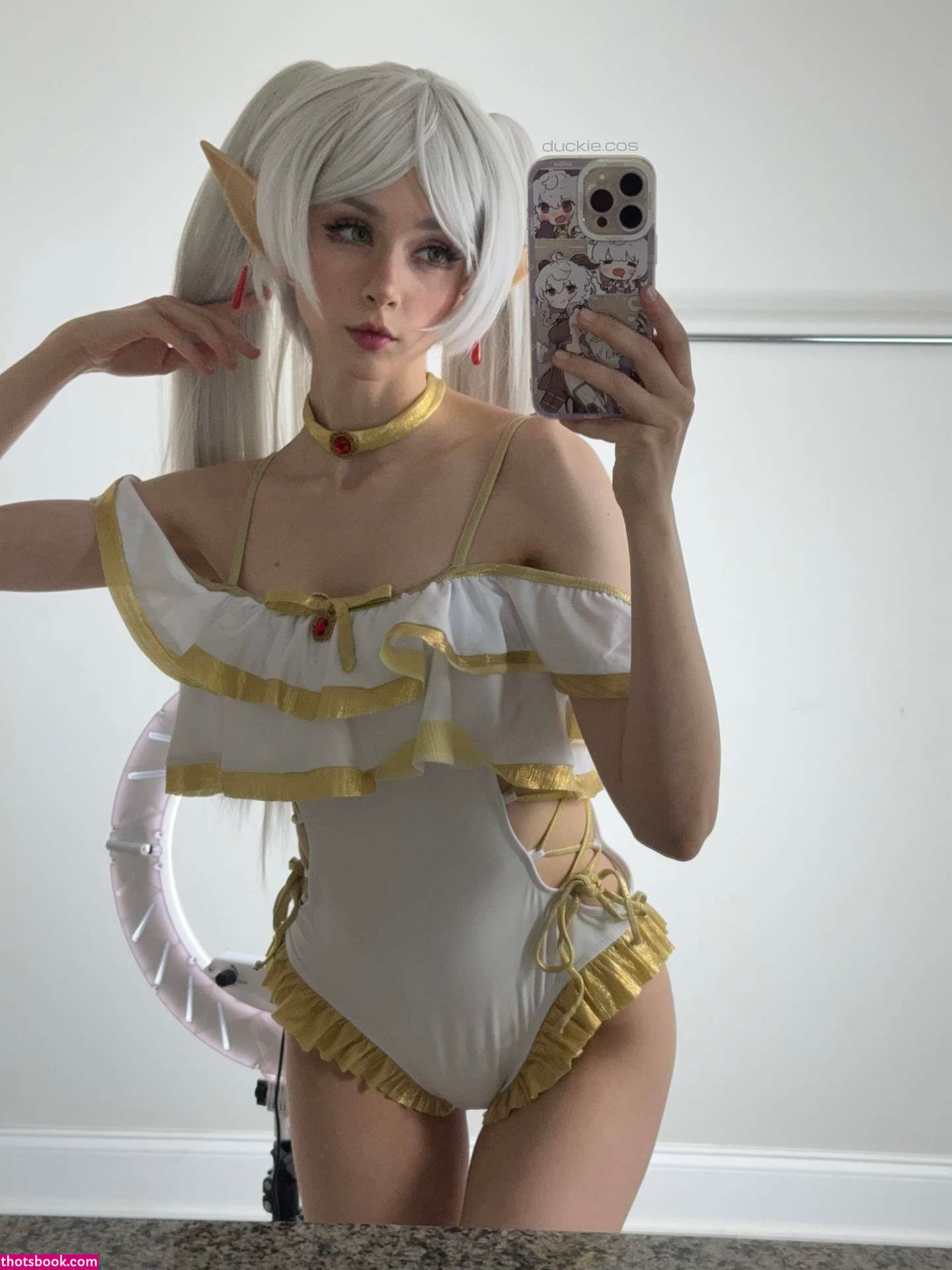 Duckie Cos Photo #32