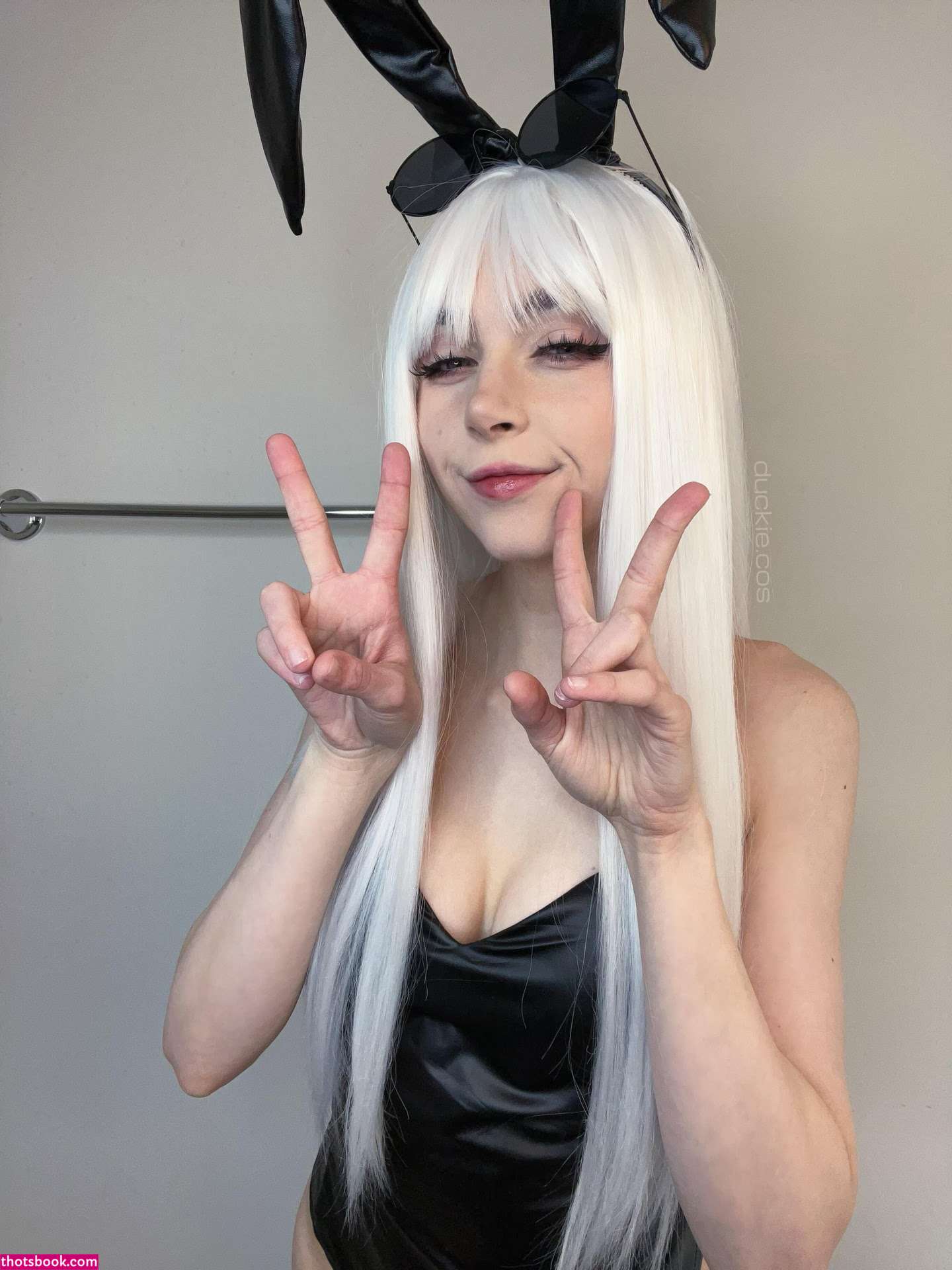 Duckie Cos Photo #53