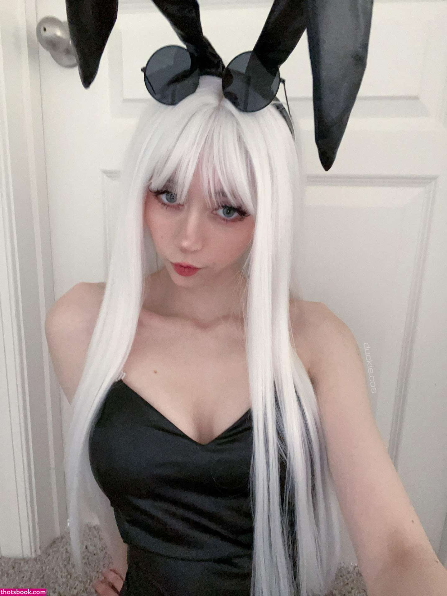 Duckie Cos Photo #57