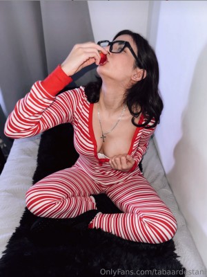 Taba Ardestani Photo #16