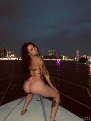 Bakedbrie222 Photo #31