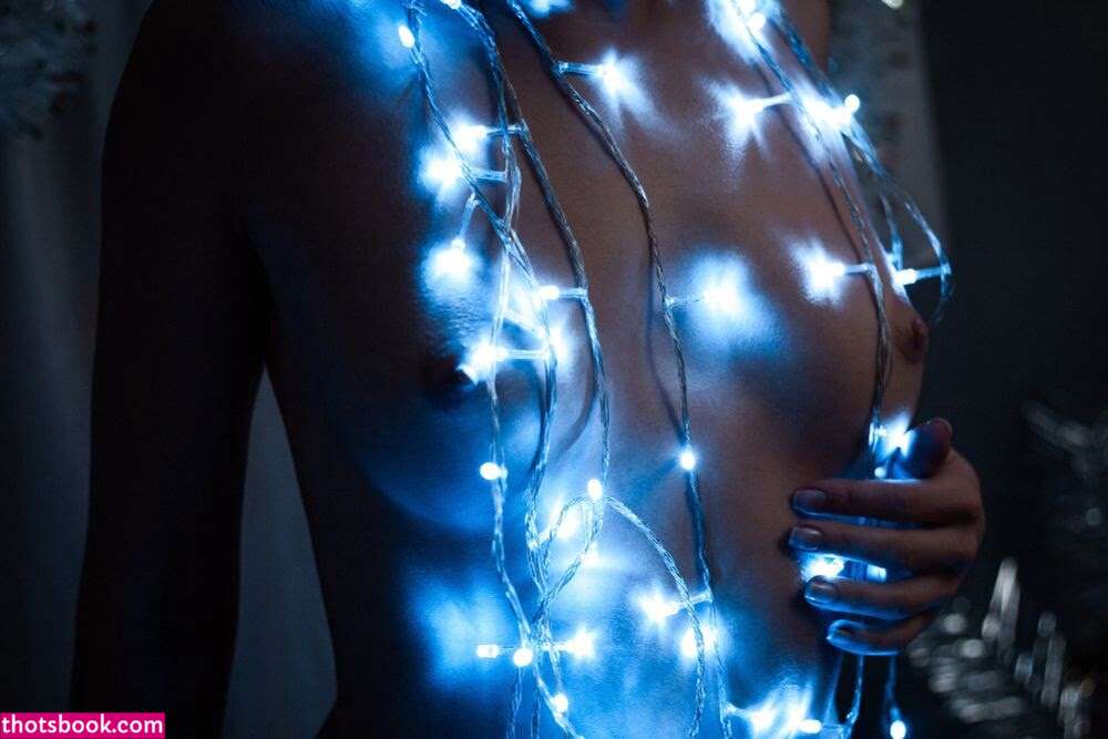 Missy Maple Photo #32