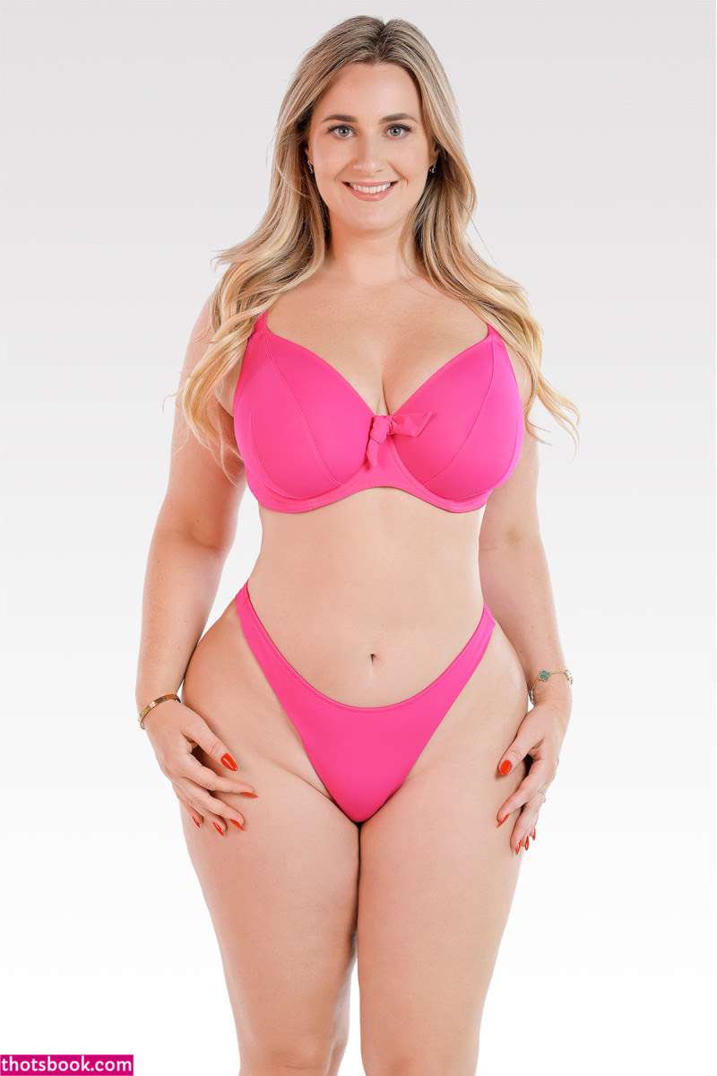 Anna Marisax Photo #12