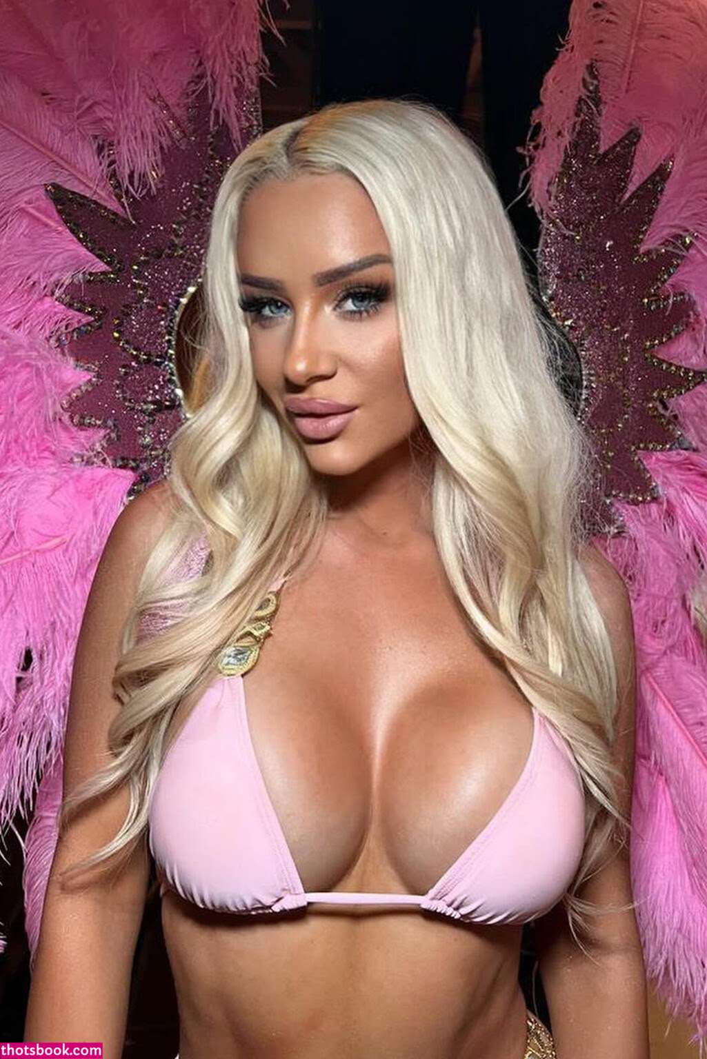 Isabella Lambourne Photo #10