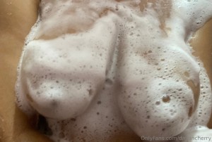 Nairobis Aparicio Photo #45