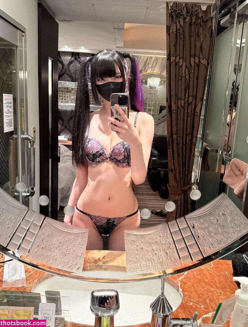 Nwqllxq Gerarin Photo #44