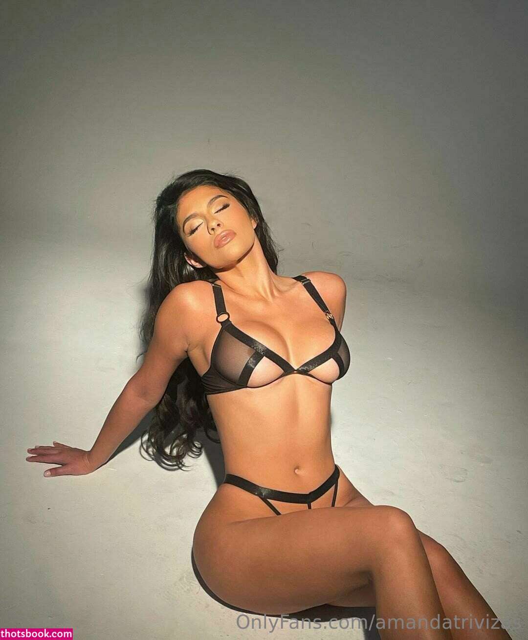 Amanda Trivizas Photo #199