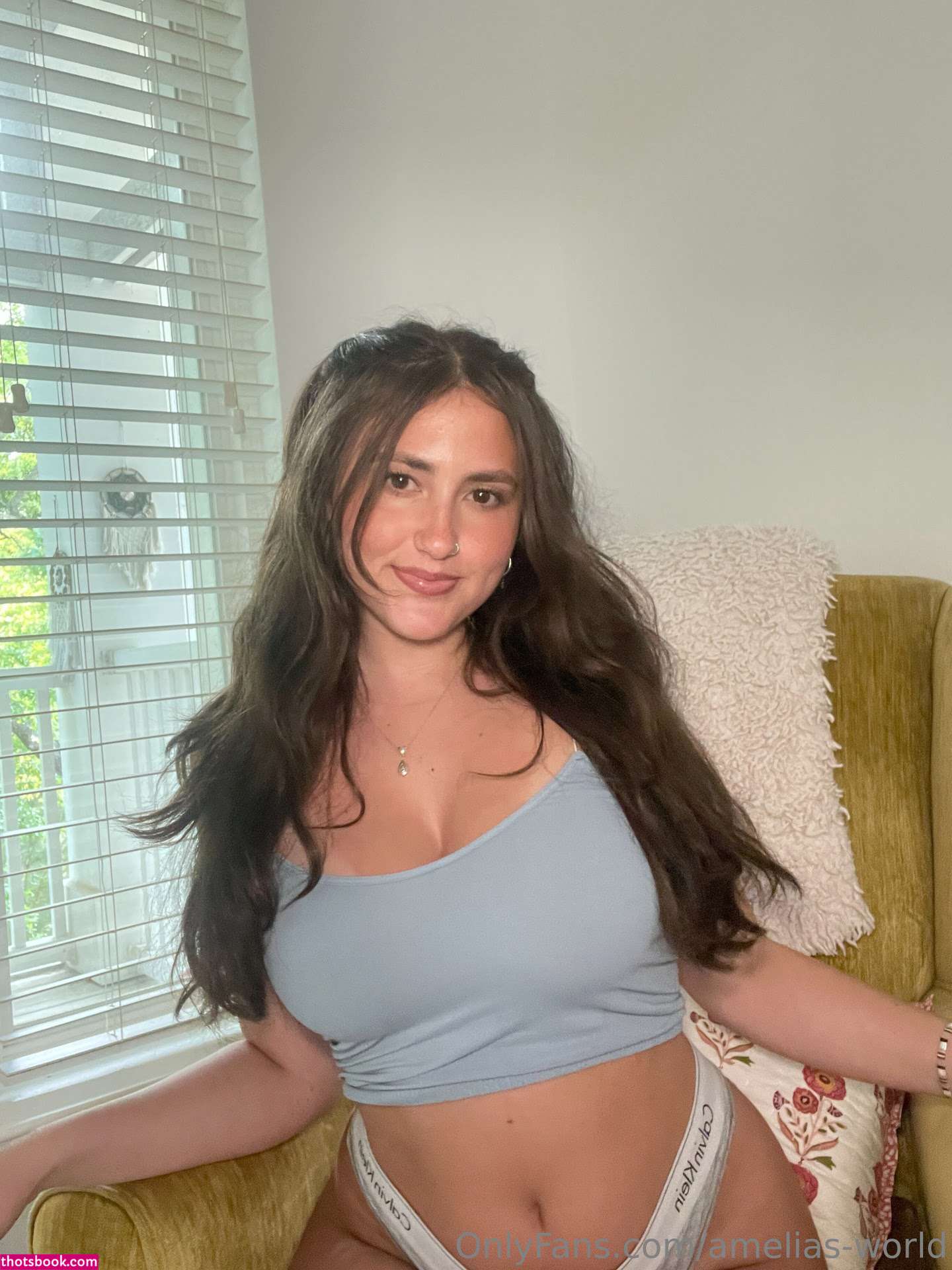 Amelia Reed Photo #13