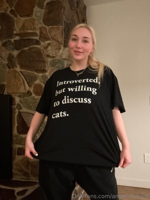 Angelicfuckdoll Photo #345