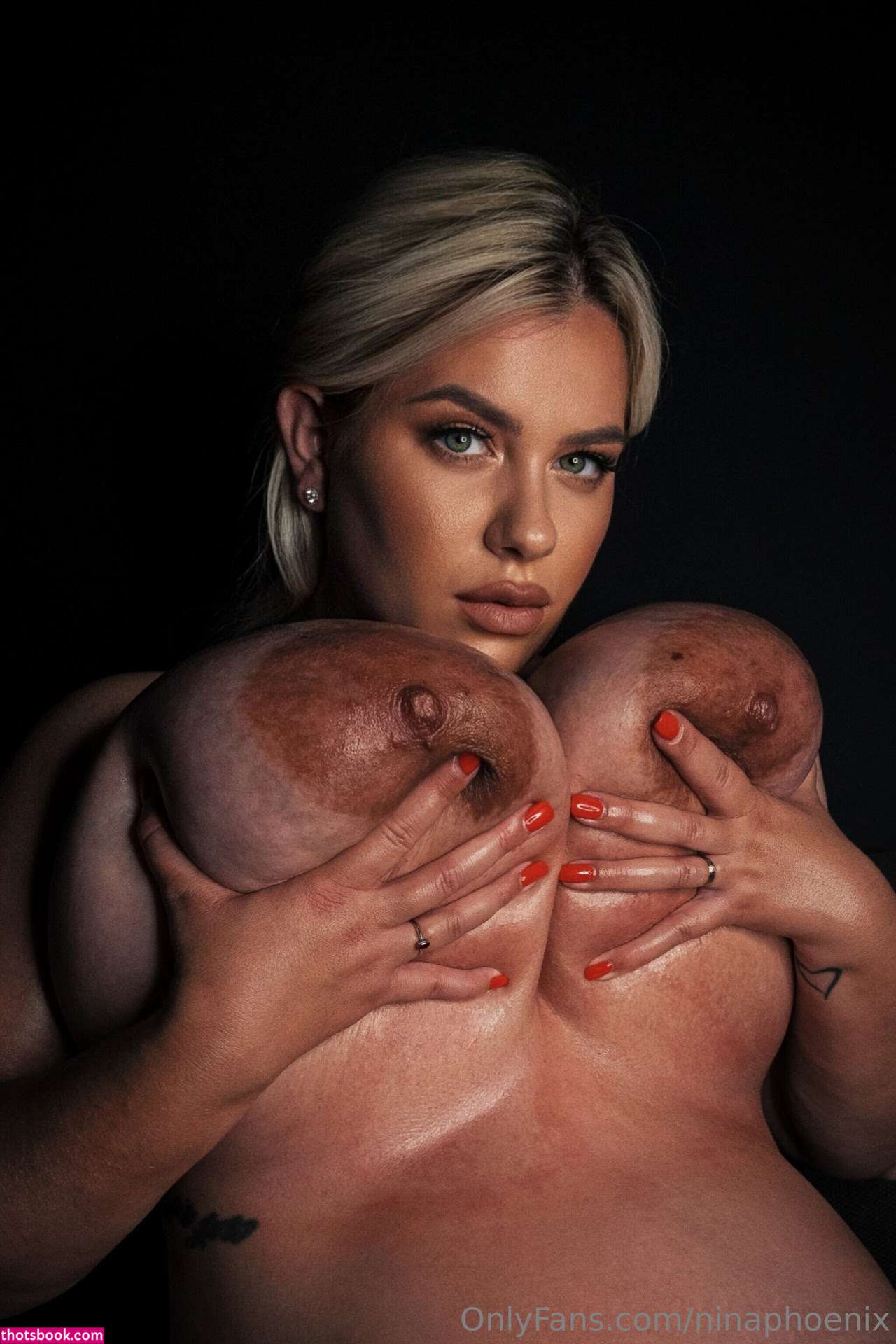 Ninaphoenix Photo #153