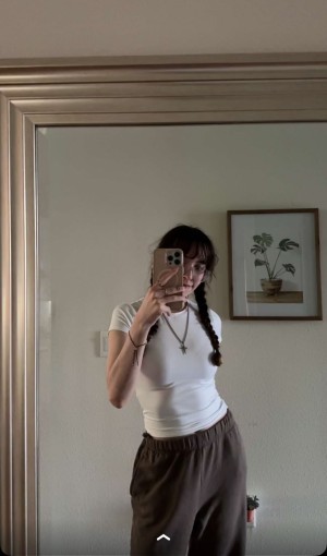 Catlyn Crespo Photo #7