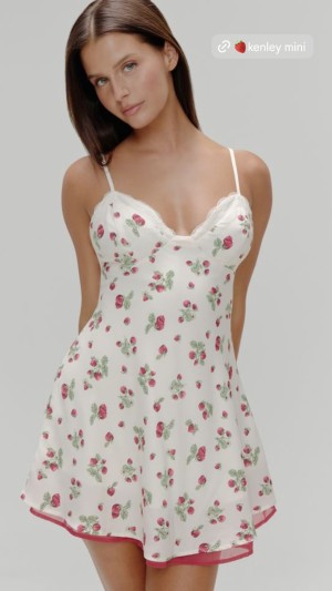 Steph Mandich Photo #16