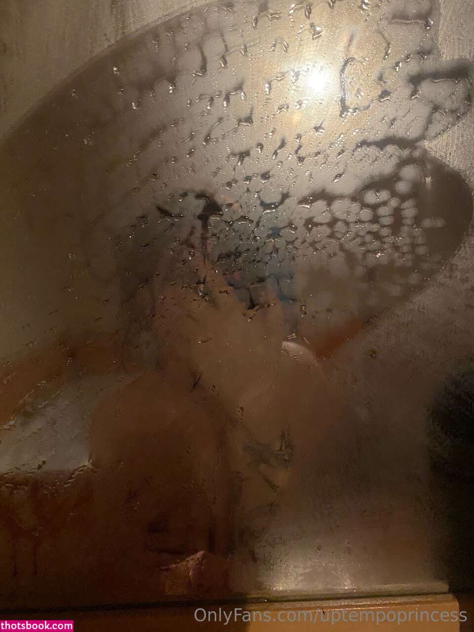 Ariesgummygirl Photo #15