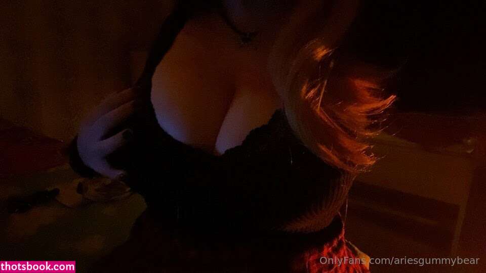 Ariesgummygirl Photo #18