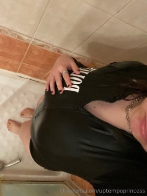 Ariesgummygirl Photo #31