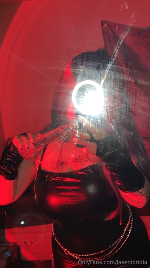 Ariesgummygirl Photo #49