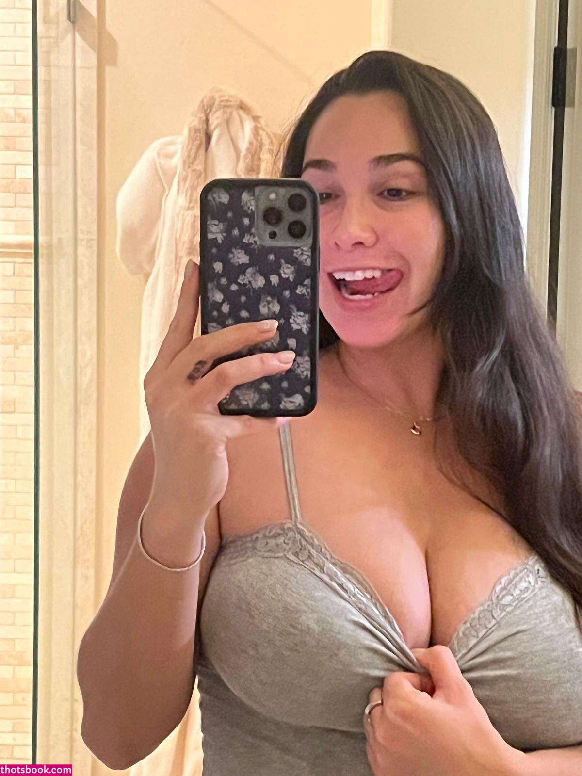 Karlee Grey Photo #300