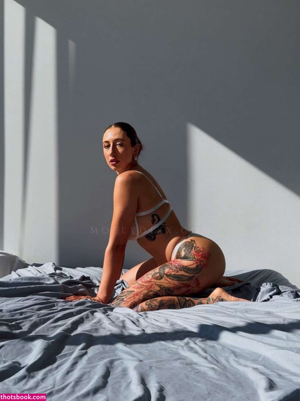 Molly Dixx Photo #303