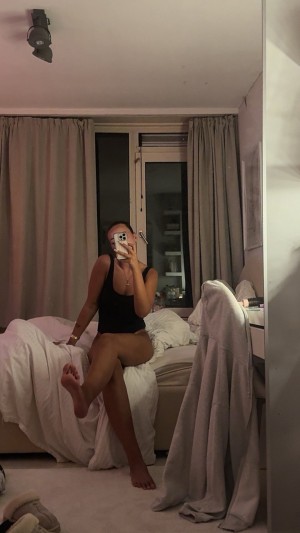 Randi Hartman Photo #14