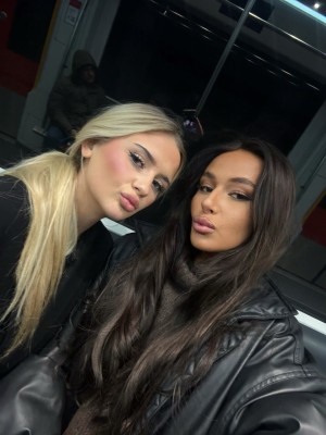 Randi Hartman Photo #50