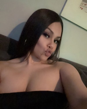 naughtyneicyxo Photo #29