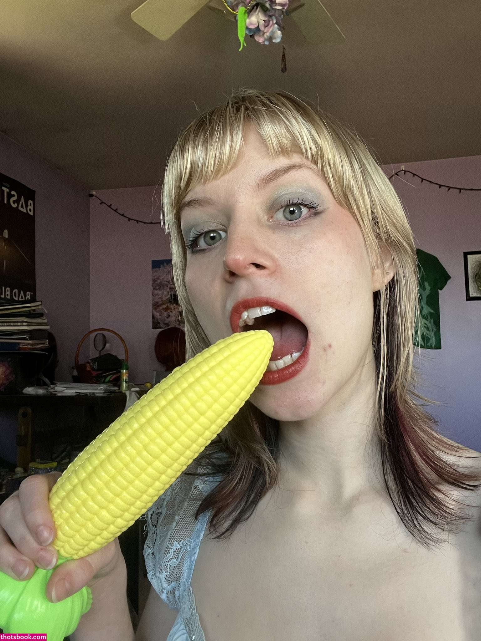 Shirtlessjesus Photo #18