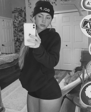 Ellory Bixler Photo #2