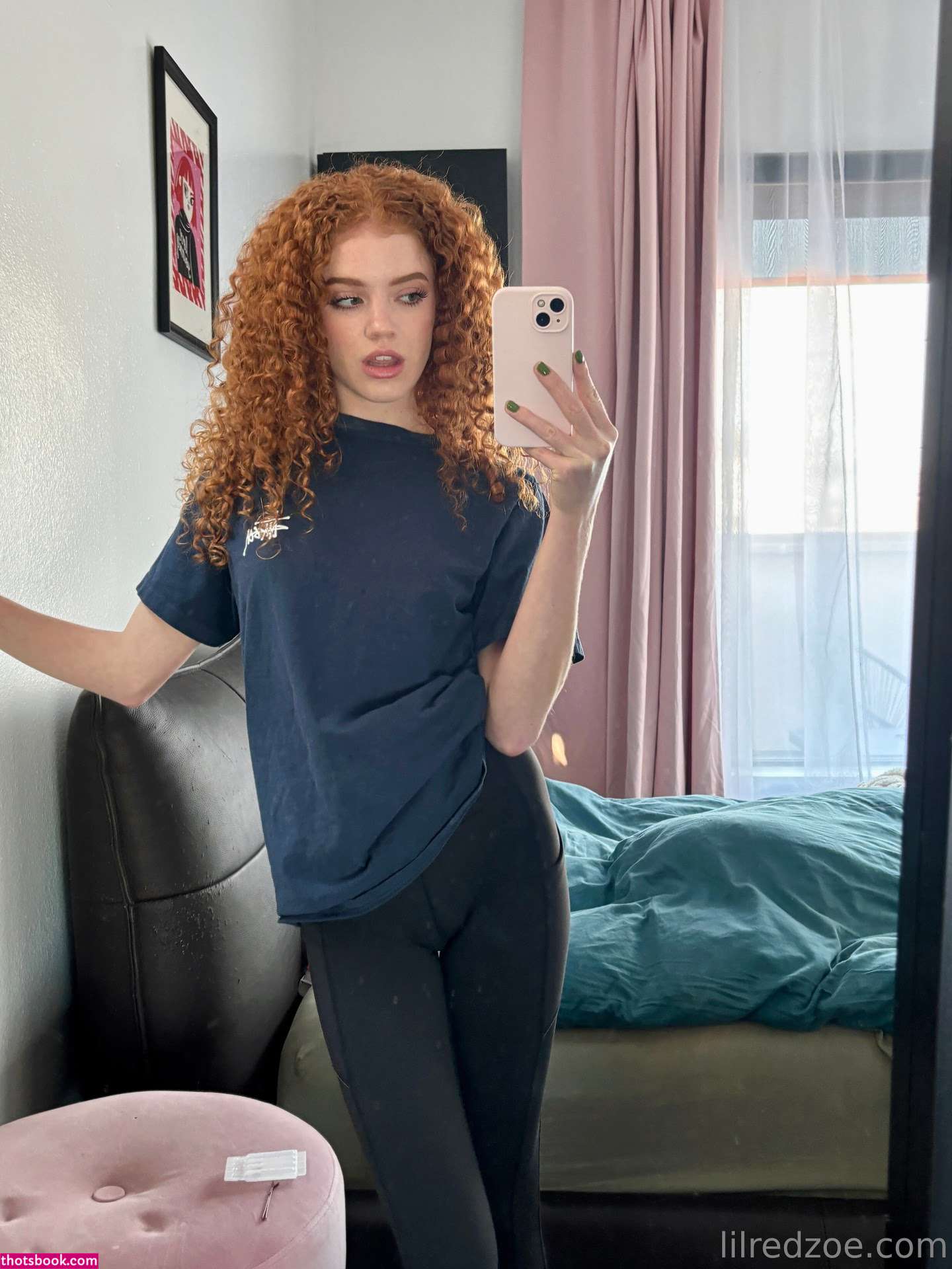 Zoe Canbebought Photo #291