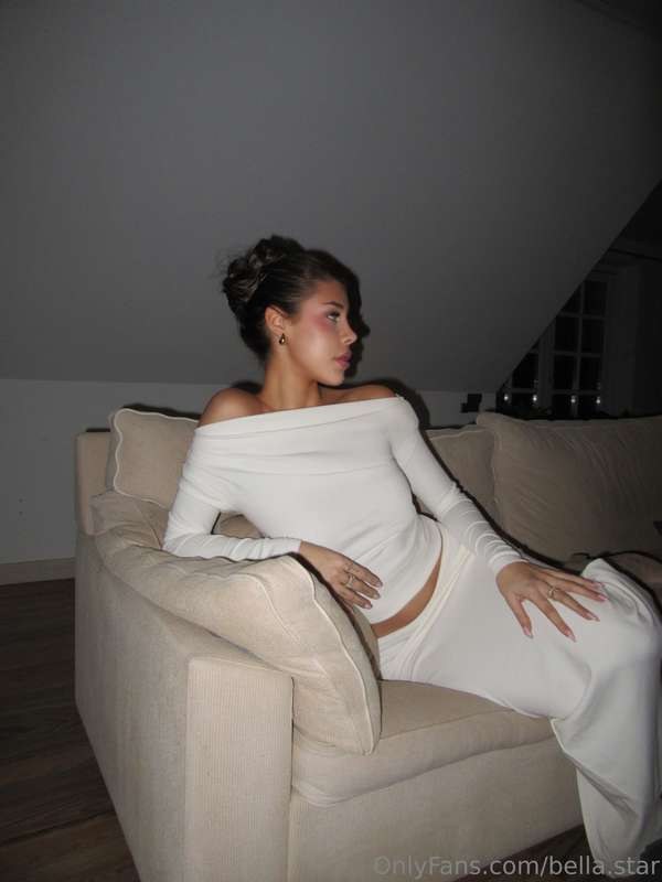 bella.star Photo #40