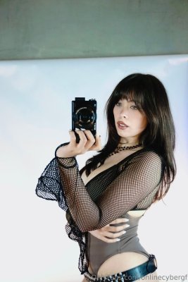 Cyberstephanie Photo #389