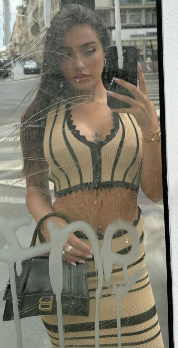 Clara Colada Photo #7