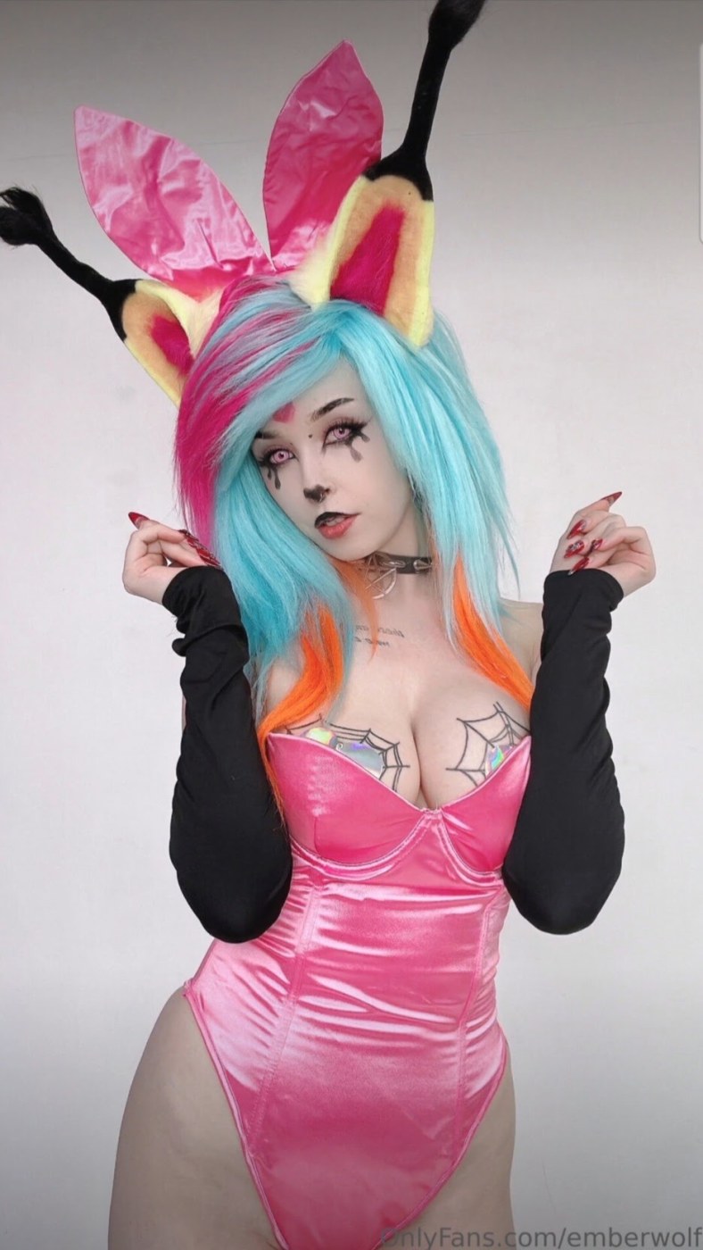 Ember Wolf Photo #33
