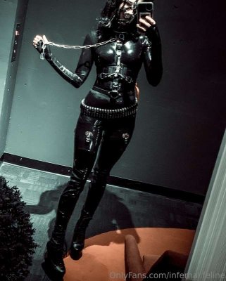 infernal.feline Photo #41