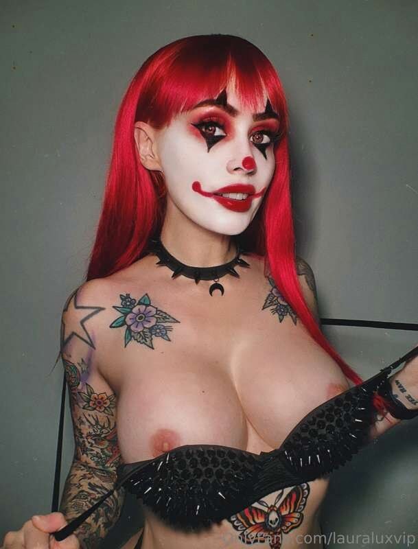 Laura Lux Photo #375