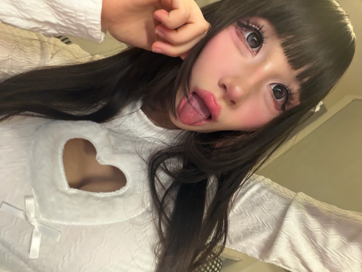 lonliillgirl Photo #16