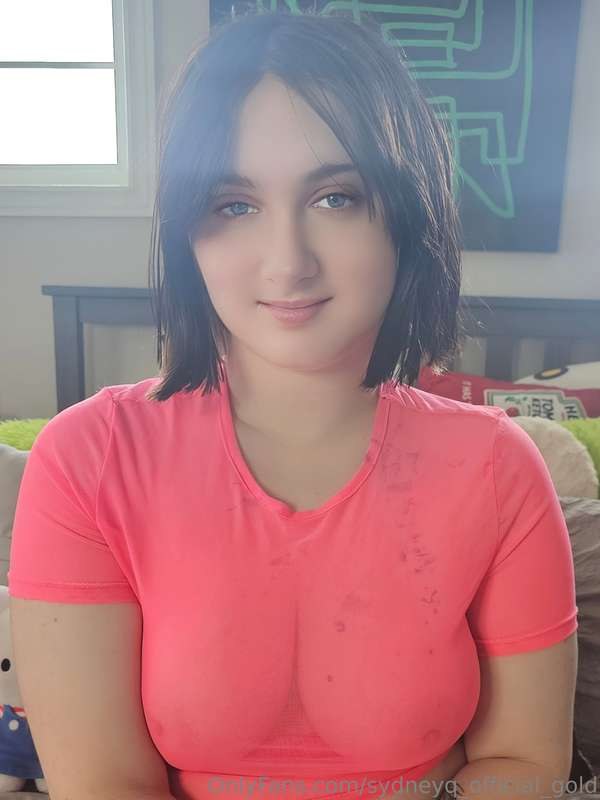 sydneyq_official_basic Photo #61
