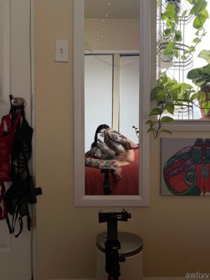 Awlivv Post #40