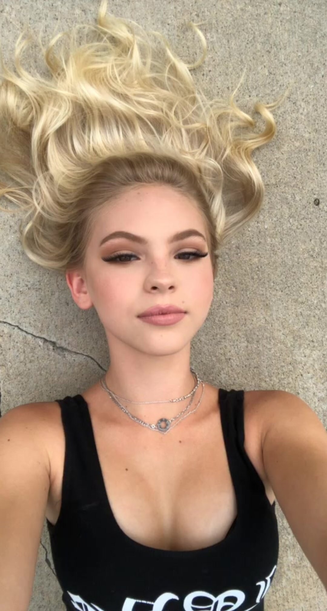 Jordyn Jones Photo #1
