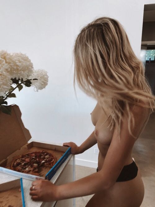 Gabby Gossling Photo #26