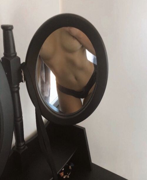 Gabby Gossling Photo #102