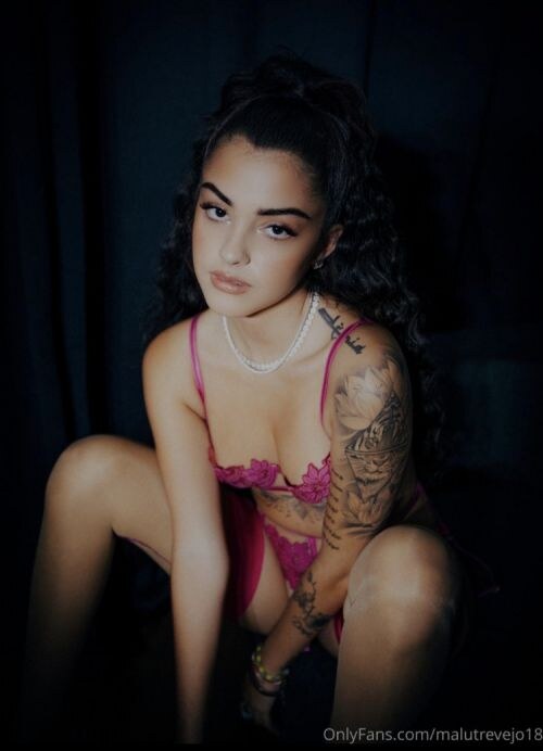 Malu Trevejo Photo #34