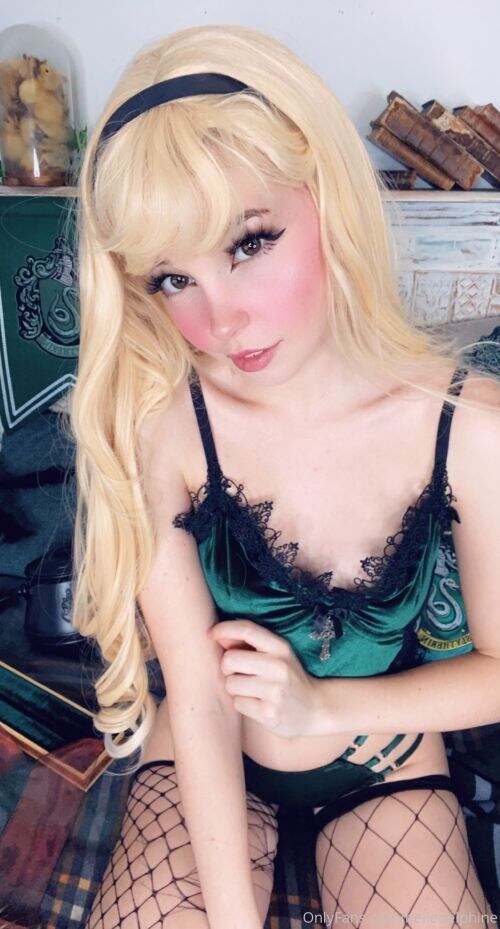 Belle Delphine Photo #2004