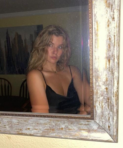 Mia Melano Photo #28