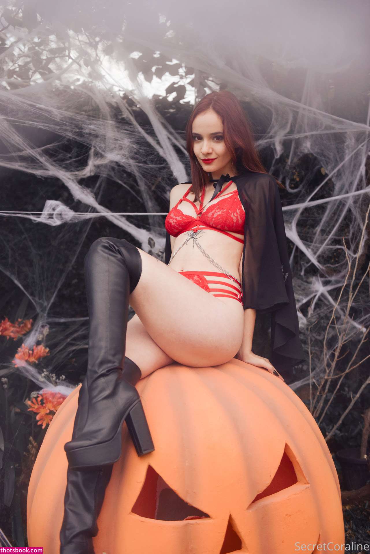 secretcoraline Photo #9